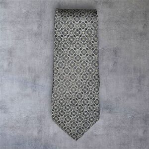 CM gold Series Men's Gold Geometric Silk Tie Classic Length